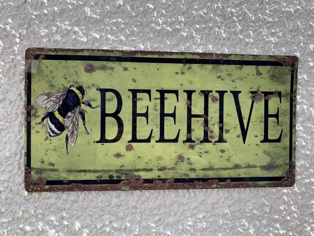 Apartment The Beehive - Self Contained By The Sea *